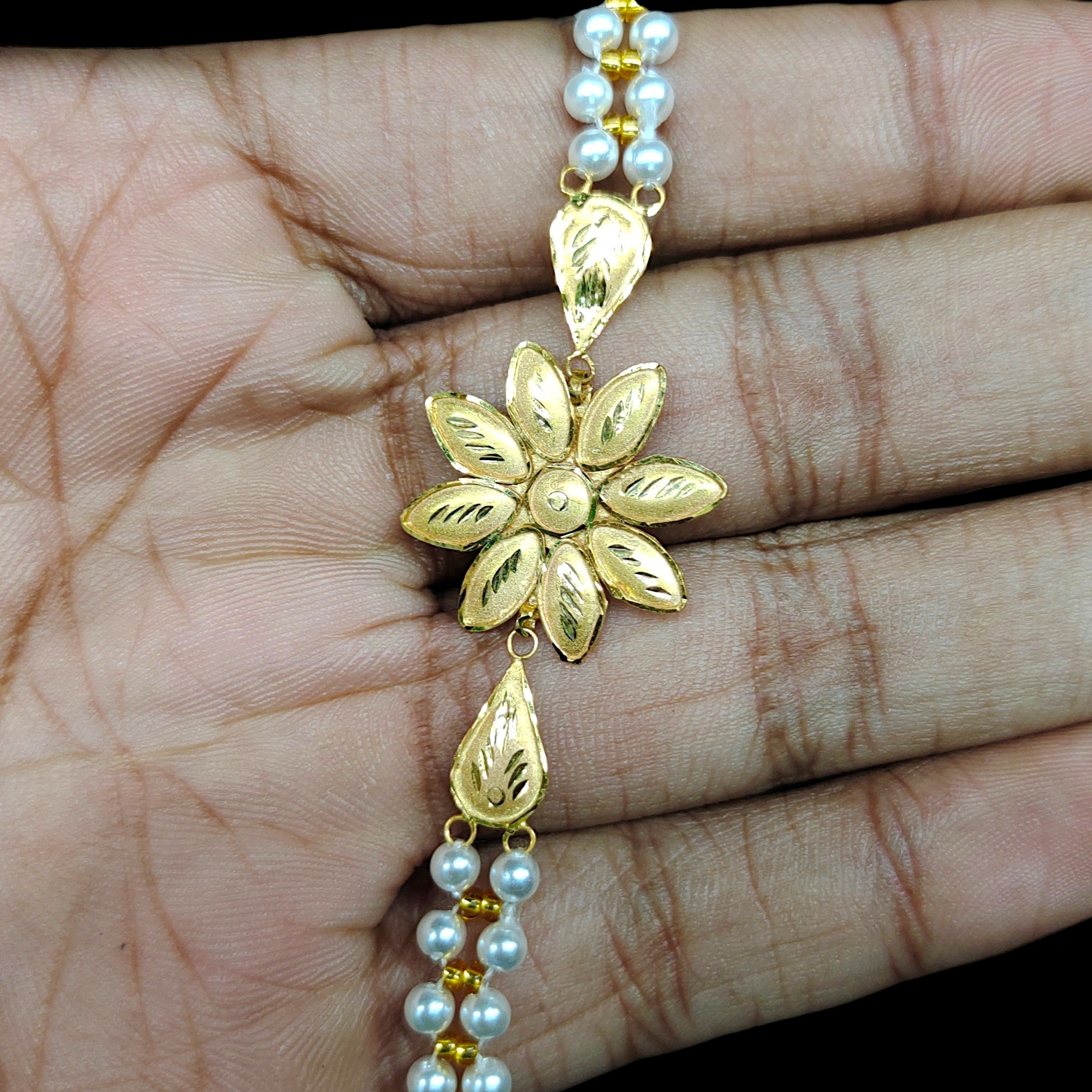 GOLD WRISTLET- (WGT: 0.750 GM APPROX) BIS CERTIFIED HUID HALLMARK 375 9KT GOLD WRISTLET (BRACELET) WITH MOTI CHAIN FOR WOMEN (ADJUSTABLE SIZE).