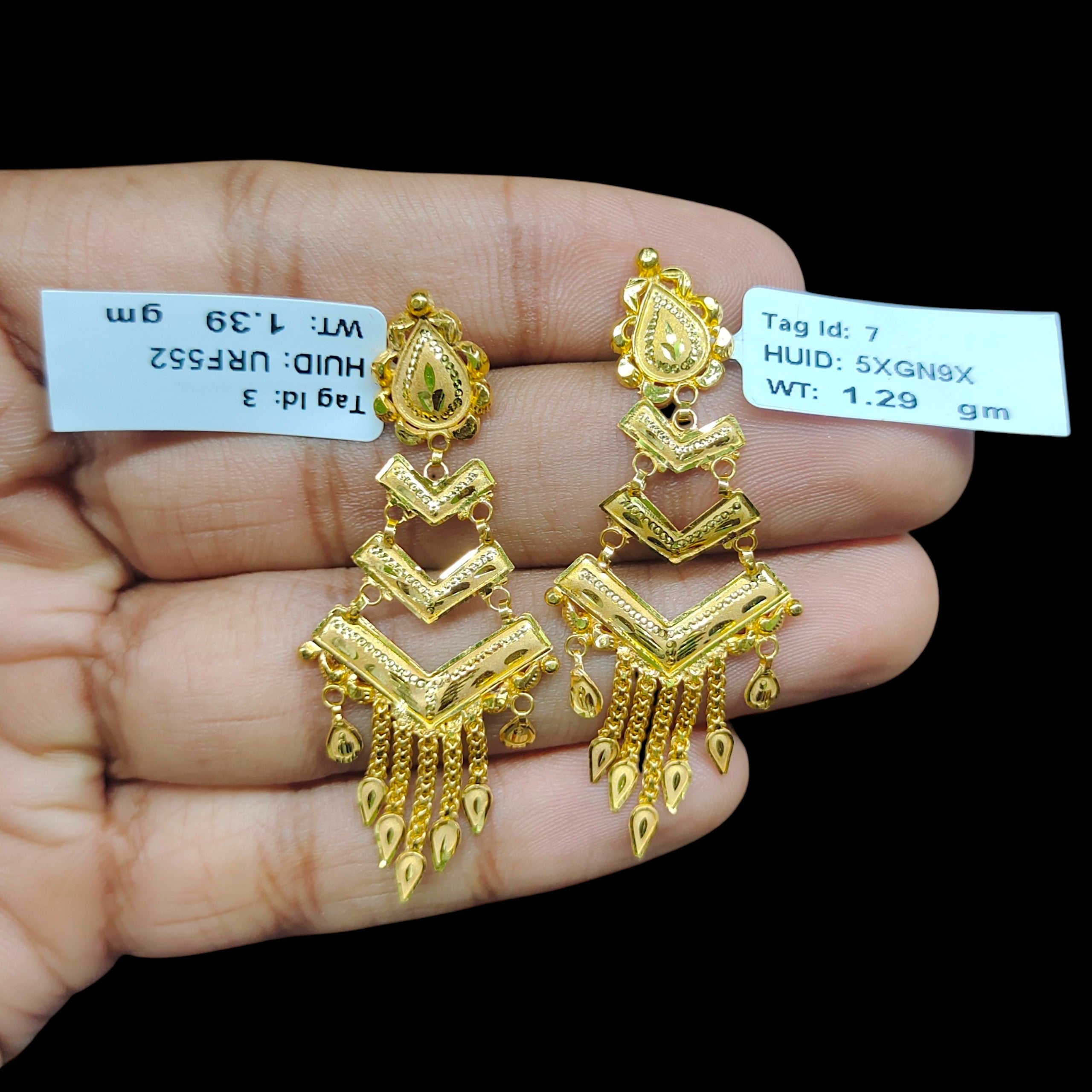 GOLD EARRINGS- (WGT: 2.680 GM APPROX) BIS CERTIFIED HUID HALLMARK 9KT GOLD EARRINGS 1 PAIR FOR WOMEN (BEST FOR GIFT IN MARRIAGE). (5XGN8X)-(URF552)