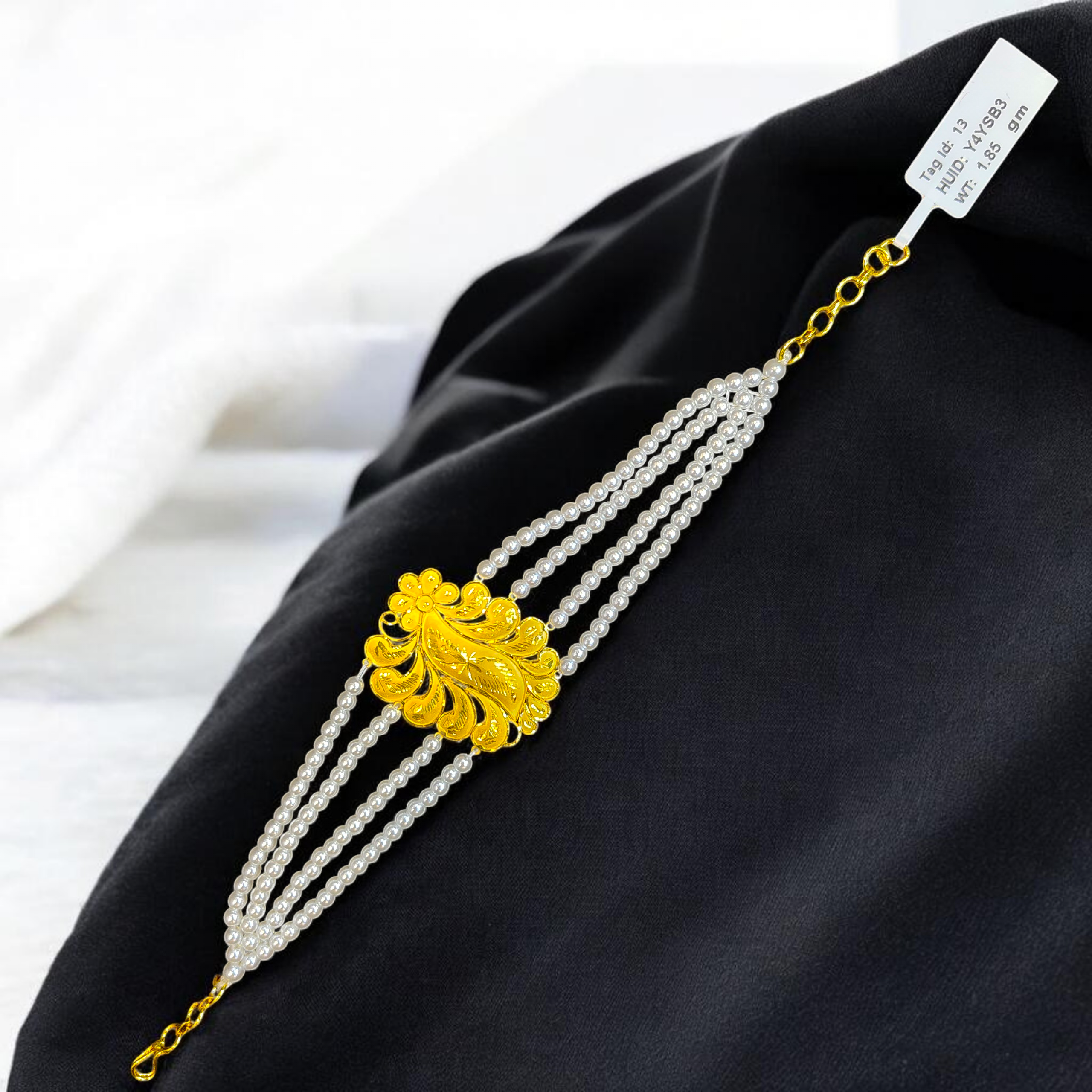 GOLD MANTASHA- RAJLAXMI WGT: 1.850 GM APPROX HUID HALLMARK 916 22KT GOLD MOTI MANTASHA WITH PEARL CHAIN FOR WOMEN.