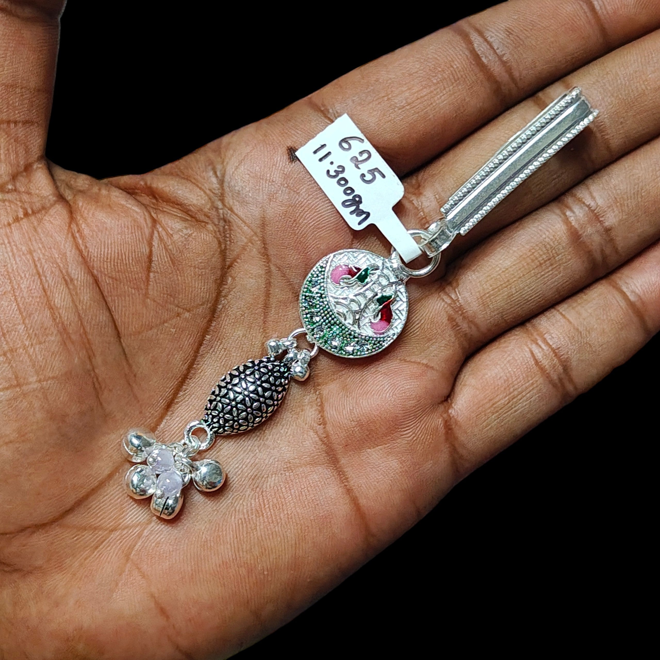 SILVER KAMAR CHABI- (WGT: 11.300 GM APPROX) 625 SILVER KAMAR CHABI 1 PIECE FOR MARRIAGE GIFT PURPOSE.