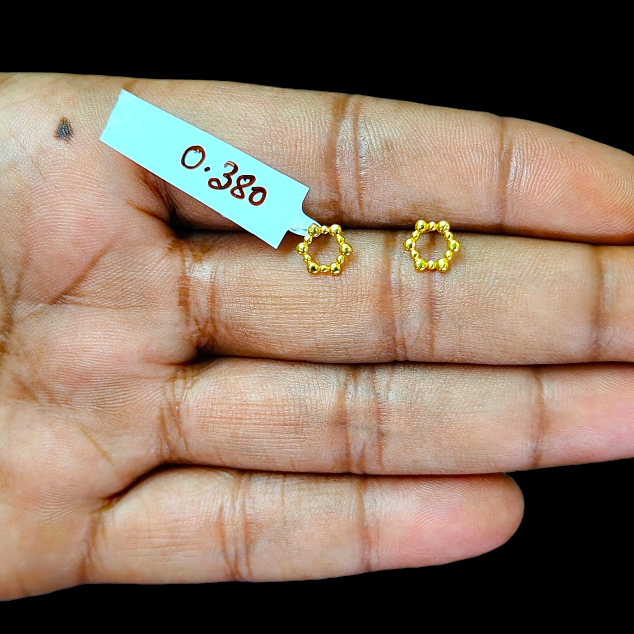 BABY JEWELLERY STUD EARRING- TRJ BABY TOPS WGT: 0.380 GM APPROX BIS CERTIFIED HUID HALLMARK 9KT GOLD STUD EARRINGS FOR WOMEN 1 PAIR FOR REGULAR USE.