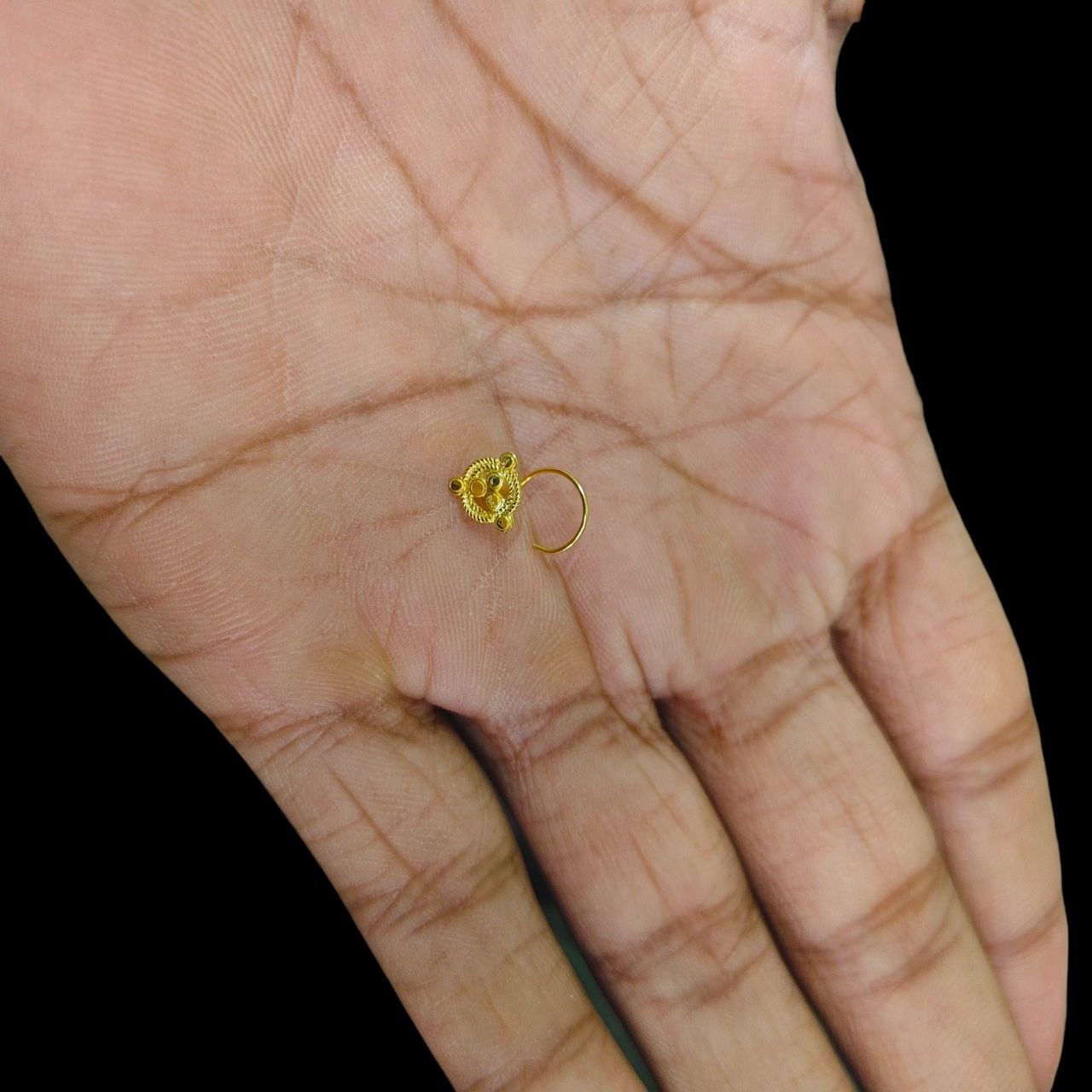 GOLD NOSEPIN- BIS CERTIFIED HUID HALLMARK 375 9KT GOLD NOSEPIN 1 PIECE FOR WOMEN (FOR REGULAR USE). SOLD ON MRP.