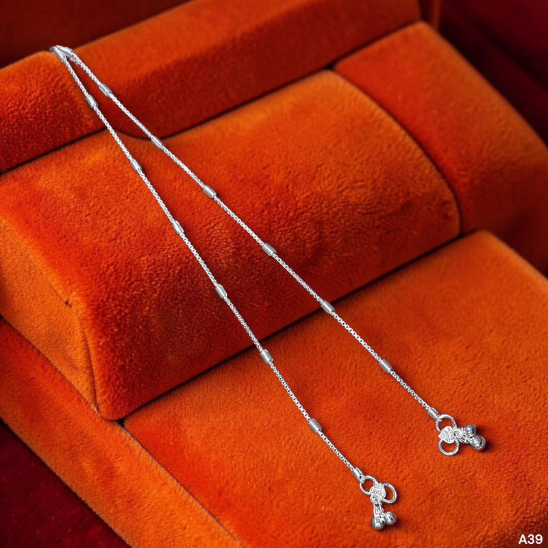 SILVER PAYEL- (A39) (WGT: 10.700 GM APPROX) 625 SILVER PAYEL (ANKLET) 1 PAIR LENGTH: 9