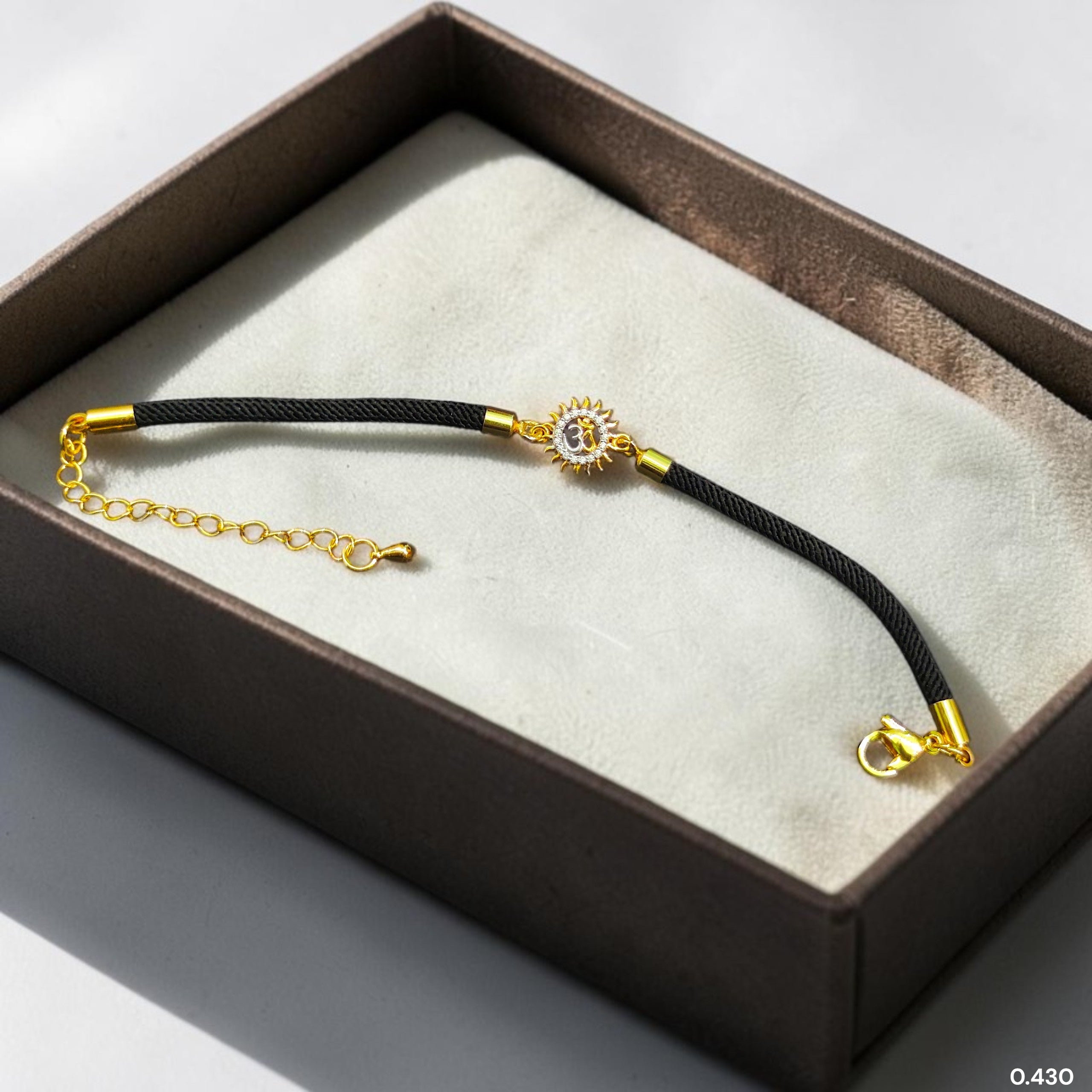RAKHI- (WGT: 0.430 GM APPROX) BIS CERTIFIED HUID HALLMARK 375 9KT GOLD RAKHI FOR YOUR BELOVED BROTHER (ADJUSTABLE SIZE).