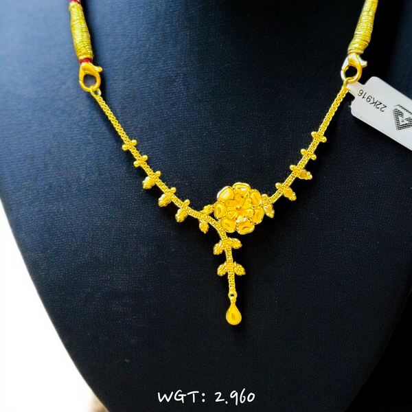 RAJLAXMI WGT: 2.960 GM APPROX HUID HALLMARK 22KT GOLD NECKLACE 1 PIECE WITH ADJUSTABLE TASSEL.