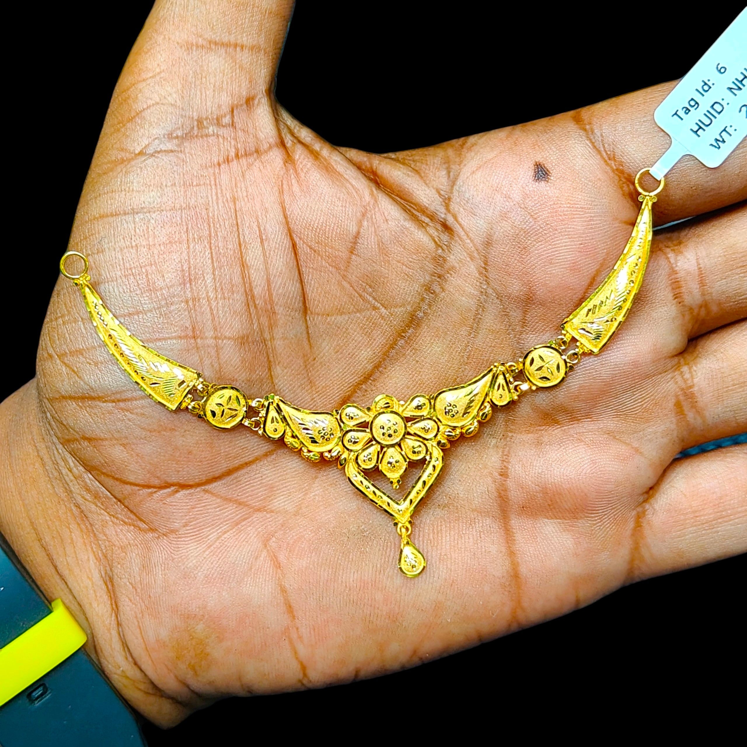 GOLD CHOKER NECKLACE-(WGT: 2.030 GM APPROX) BIS CERTIFIED HUID HALLMARK 9KT GOLD NECKLACE 1 PIECE FOR WOMEN.