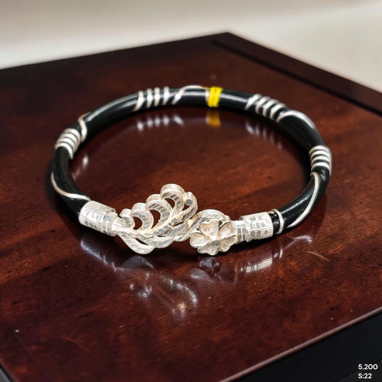 SNA92-(SIZE: 22) BIS HALLMARK 925 SILVER NOA BANGLES FOR WOMEN 1 PIECE - SOLD ON FIXED PRICE (LIFETIME EXCHANGE VALUE 50% ON PURCHASE PRICE)