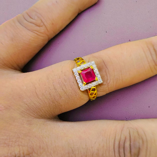 TRJ (SIZE: 15) CERTIFIED BIS HUID HALLMARK 750 18KT GOLD LADIES FINGER RING FOR WOMEN 1 PIECE (WGT: 1.550 GRAM APPROX) STUDDED WITH ITALIAN VVS QUALITY CZ STONE.