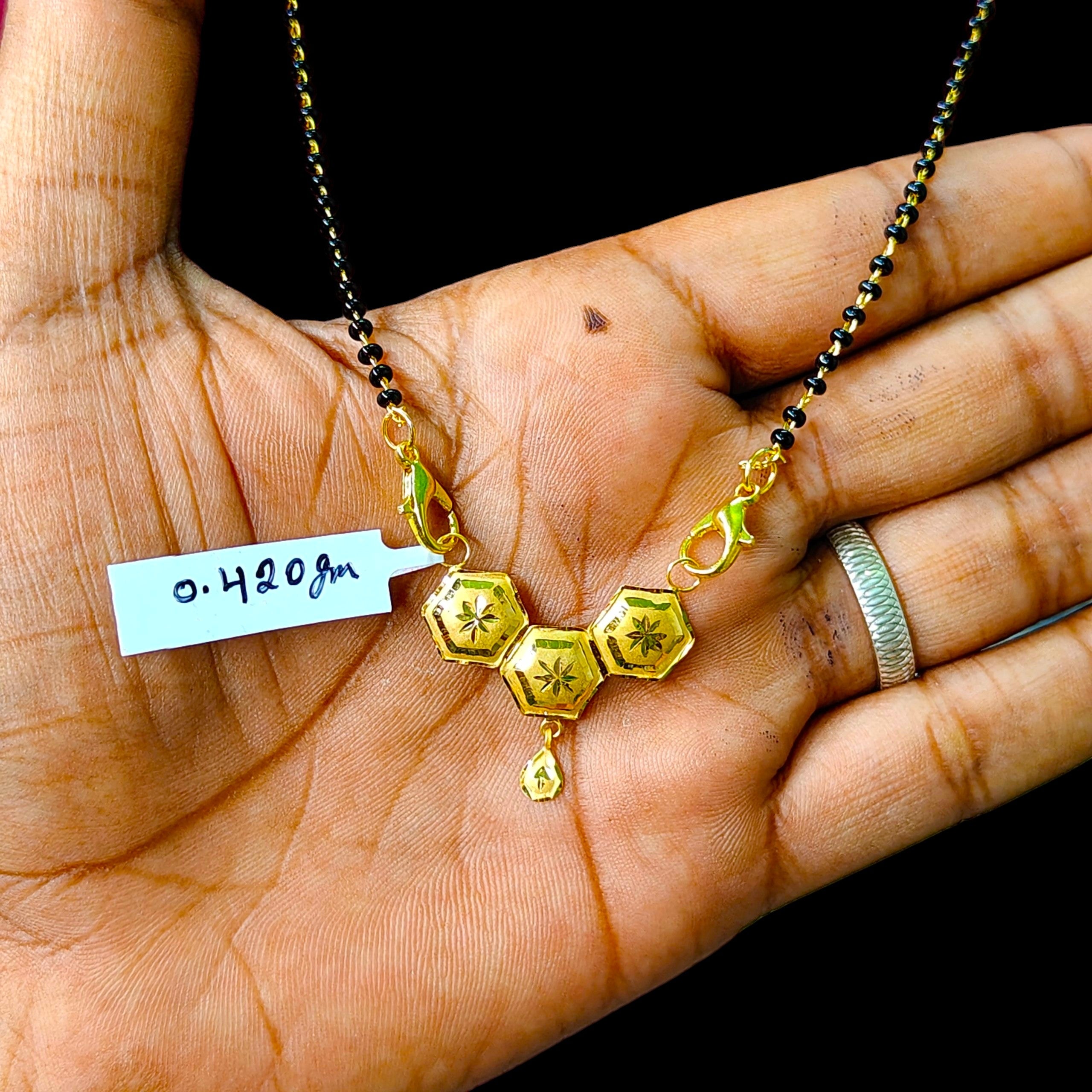 GOLD PENDANT- (WGT: 0.420 GM APPROX) BIS CERTIFIED HUID HALLMARK 375 9KT GOLD PENDANT FOR WOMEN 1 PIECE WITH FREE MANGALSUTRA & TASSEL.