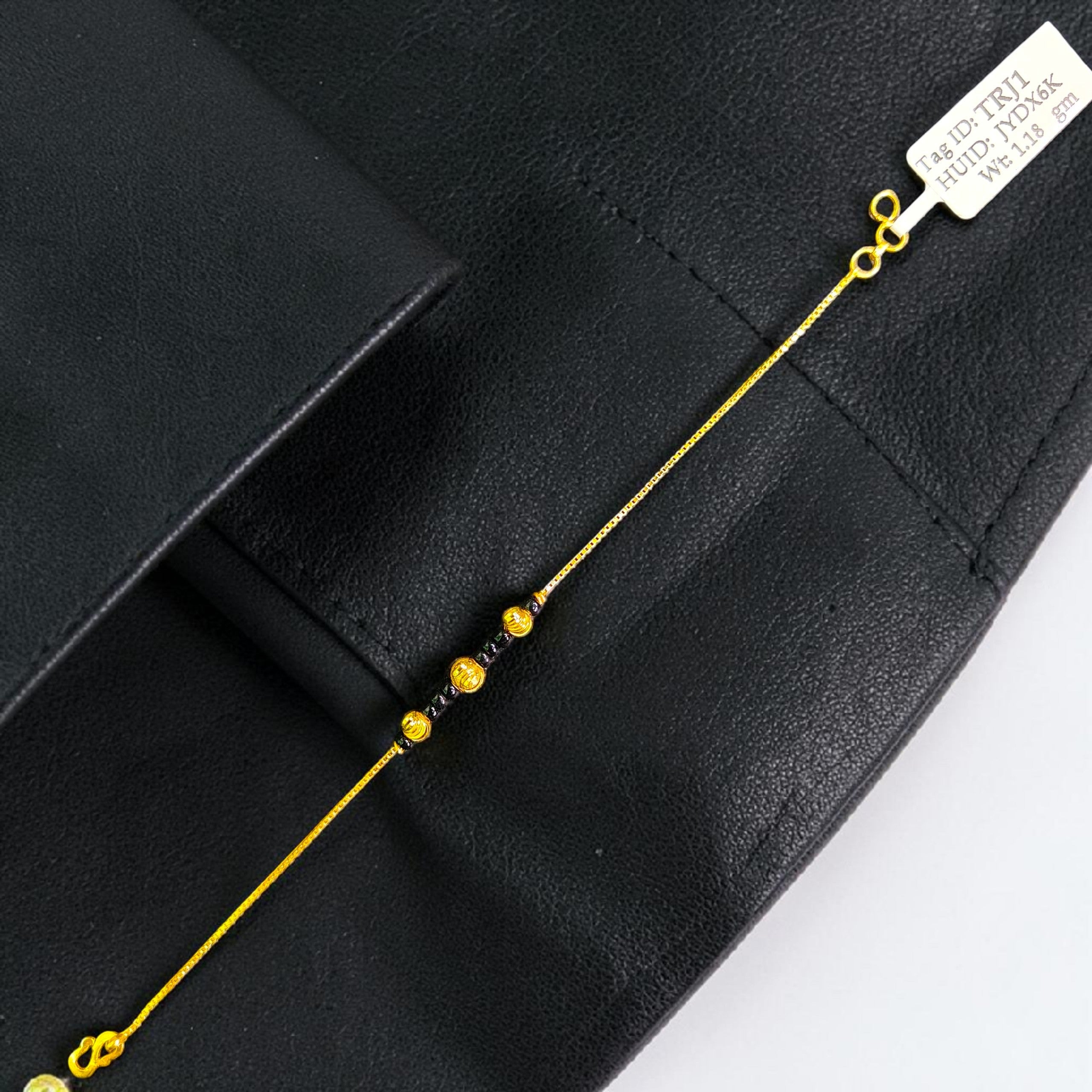 GOLD WRISTLET- 6.5" BIS CERTIFIED HUID HALLMARK 375 9KT GOLD WRISTLET APPROX WGT: 1.180 FOR WOMEN.