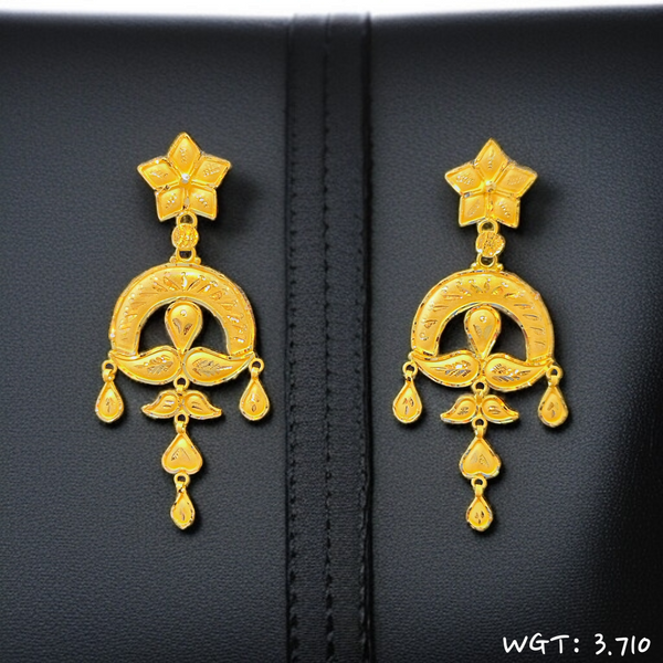 TRJ WGT: 3.710 GM APPROX HUID HALLMARK 22KT GOLD EARRINGS KANBALA 1 PAIR FOR WOMEN.