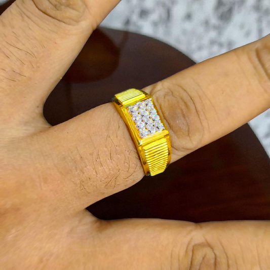 SIZE:20 (WGT: 2.680 GRAM APPROX) BIS CERTIFIED HUID HALLMARK 916 22KT GOLD GENTS FINGER RING FOR MENS 1 PIECE.