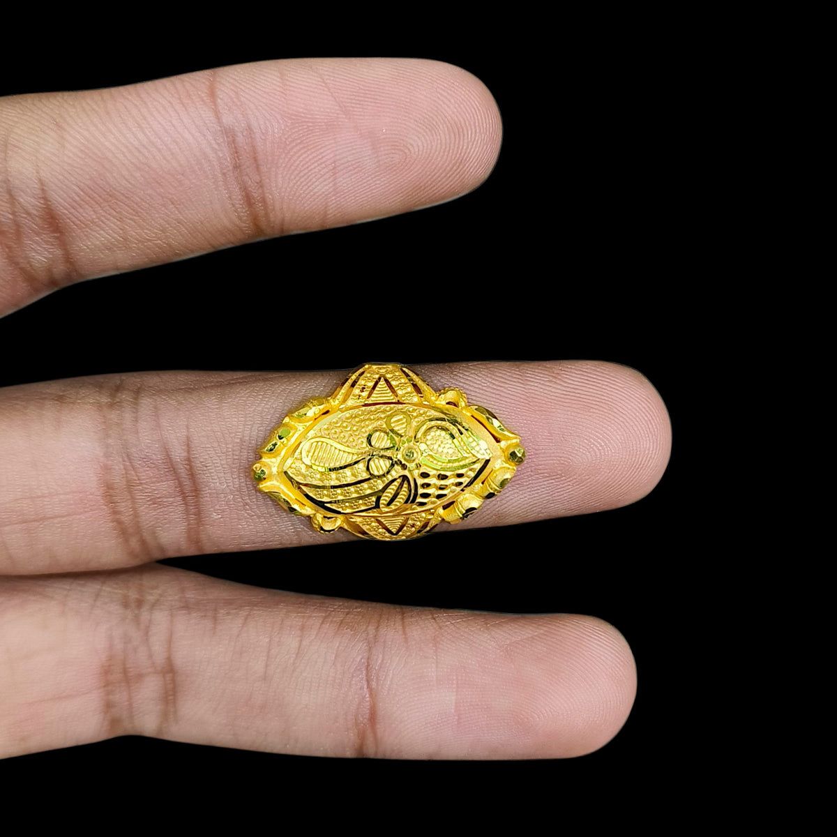 LADIES RING (4IKZN2)-(SIZE: 15) WGT: 1.240 GM APPROX BIS CERTIFIED HUID HALLMARK 375 9KT GOLD RING FOR WOMEN 1 PIECE.
