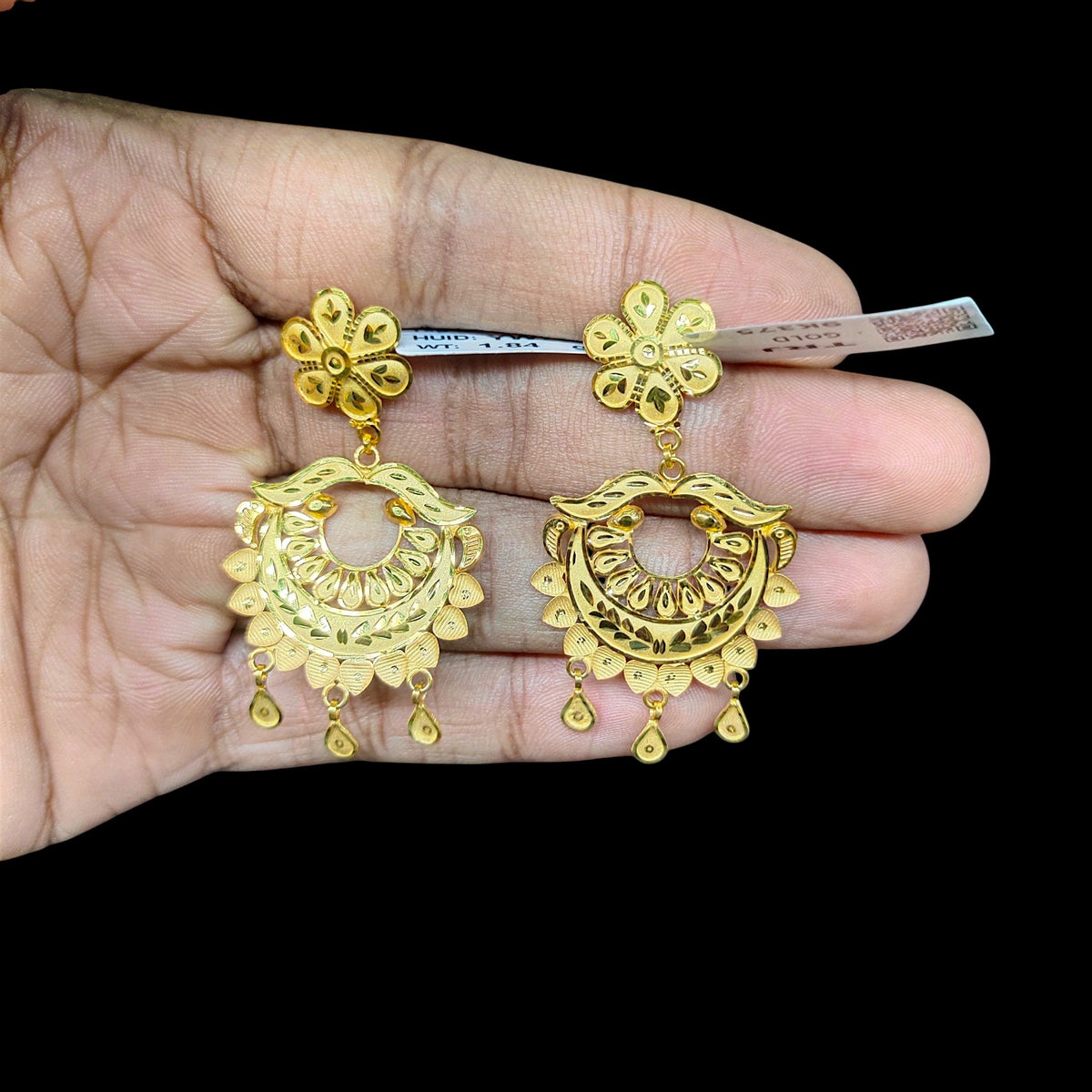 GOLD EARRINGS- (WGT: 3.630 GM APPROX) BIS CERTIFIED HUID HALLMARK 9KT GOLD EARRINGS 1 PAIR FOR WOMEN (BEST FOR GIFT IN MARRIAGE). (HCGDEG)-(YW7D4M)