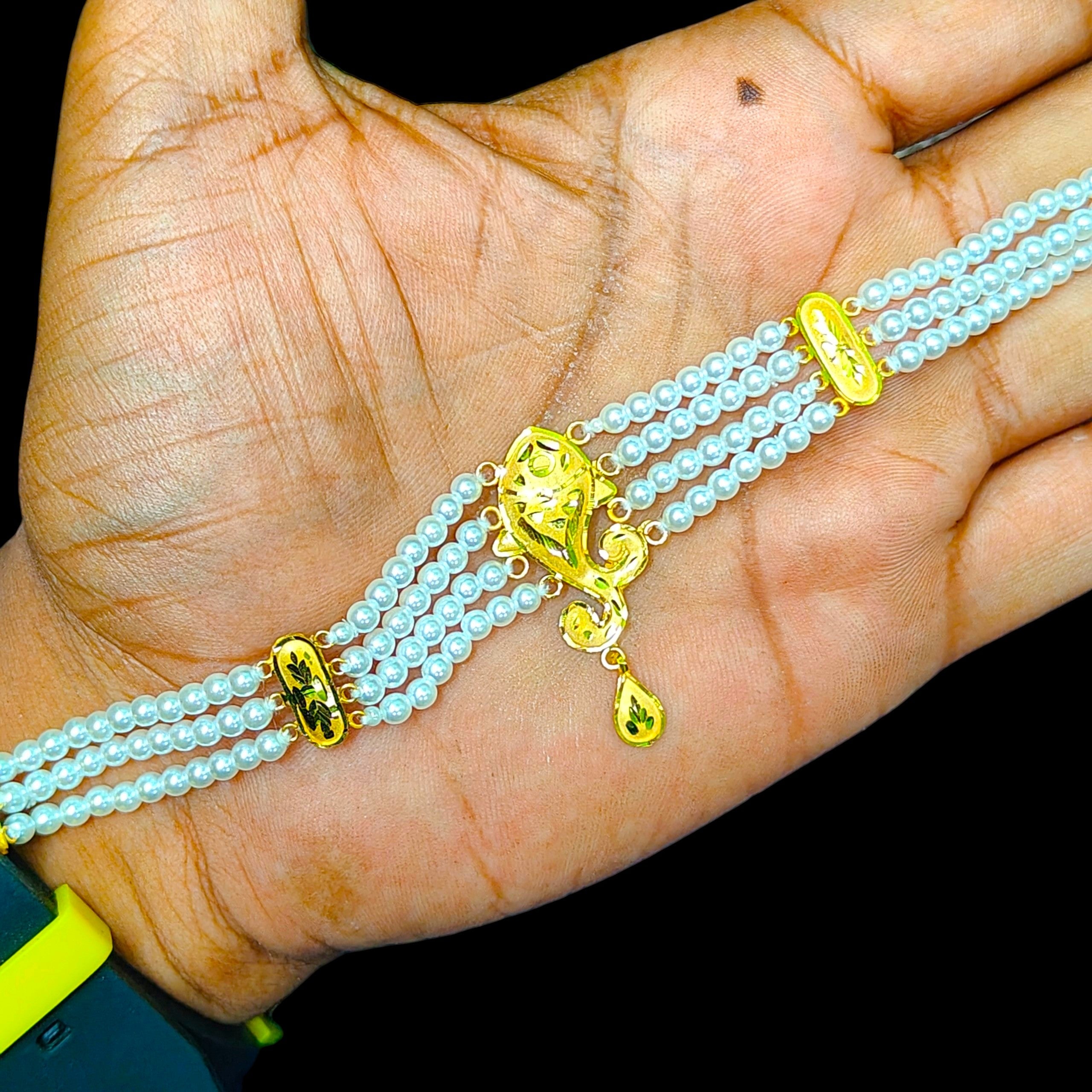 GOLD MOTI CHOKER- (WGT: 1.670 GM APPROX) BIS CERTIFIED HUID HALLMARK 375 9KT GOLD MOTI CHOKER 1 PIECE WITH ADJUSTABLE TASSEL FOR GIFT IN MARRIAGE.