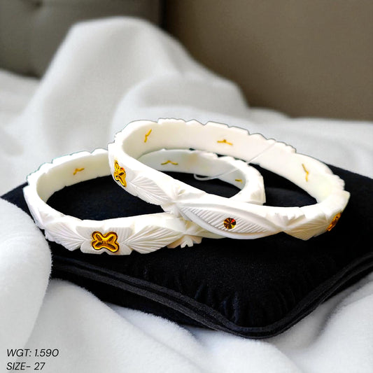 TRJ (SIZE: 27) WGT: 1.590 GM APPROX HUID HALLMARK 22KT GOLD SAKHA BANGLES 1 PAIR DESIGN FOR REGULAR USE.
