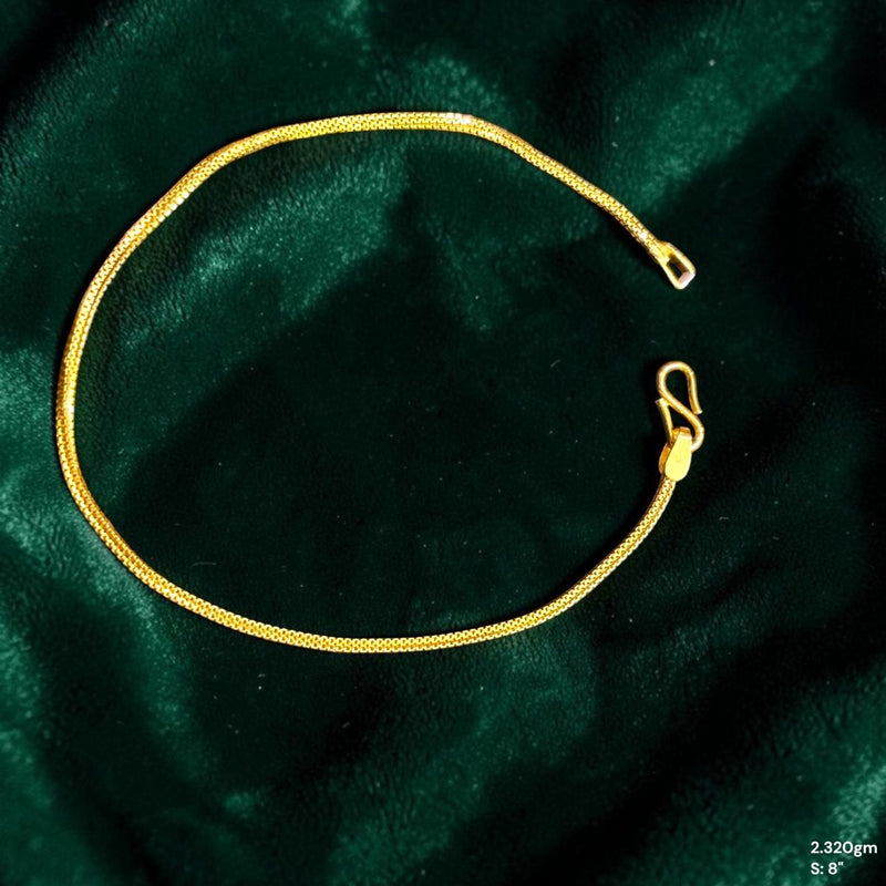 GOLD WRISTLET- 8