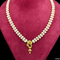 GMP22K- WGT: 0.850 GM APPROX CERTIFIED BIS HUID HALLMARK 916 22KT GOLD MOTI PENDANT 1 PIECE FOR WOMEN.