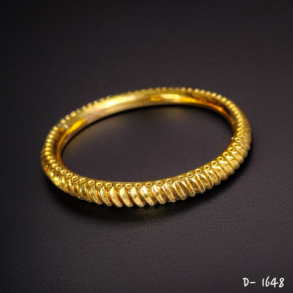 TRJ (SIZE: 25) HALLMARK 22KT GOLD COVERING BALA 1 PIECE APPROX WGT: 2.500 GM WITH XRF BARCODE PURITY CARD FOR WOMEN - (BILL & CARD MANDATORY- FOR EXCHANGE LIFETIME IN STORE ONLY).