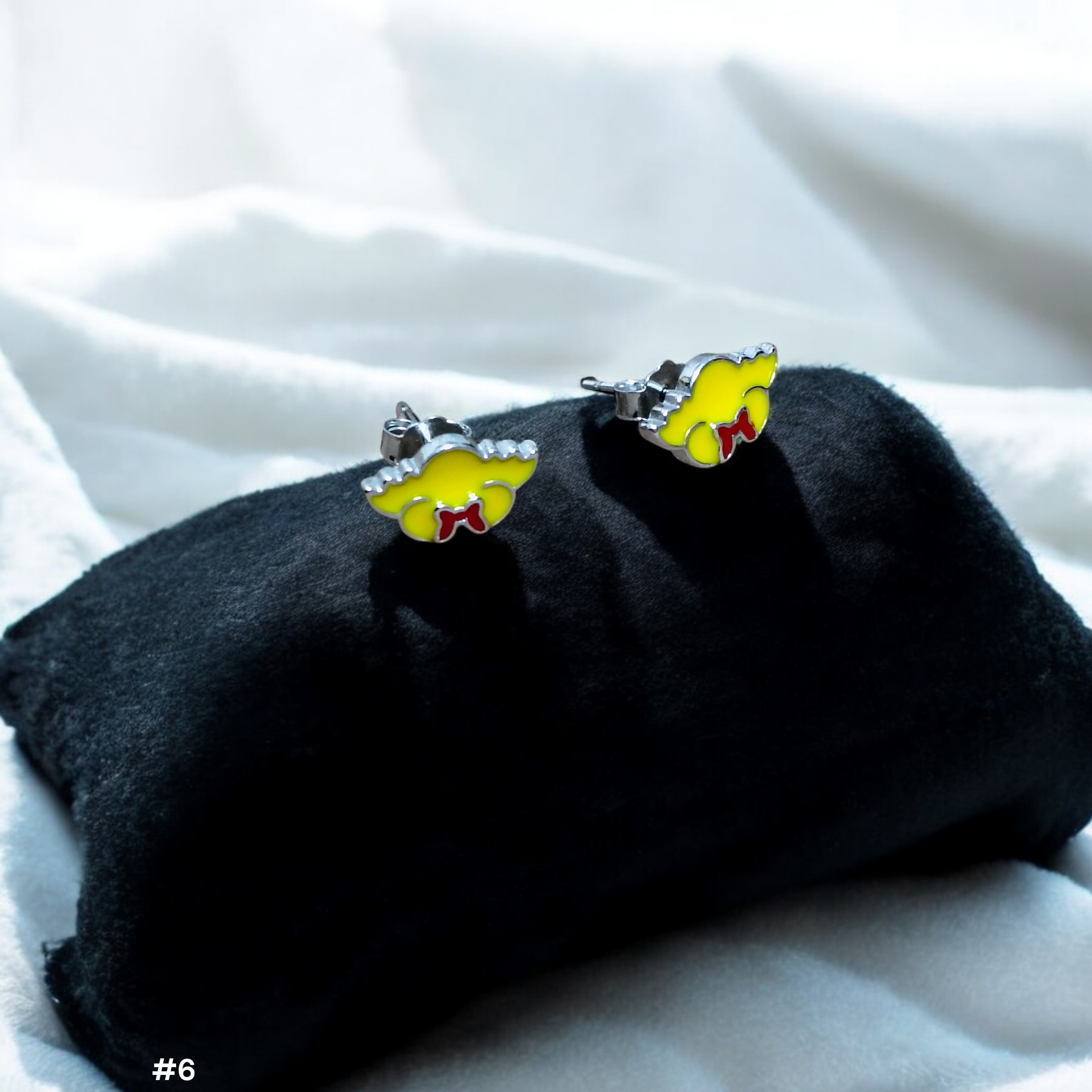 SILVER STUD - STERLING 925 HALLMARK SILVER STUD EARRINGS FOR WOMEN (1 PAIR) FOR REGULAR WEAR (SOLD ON MRP).