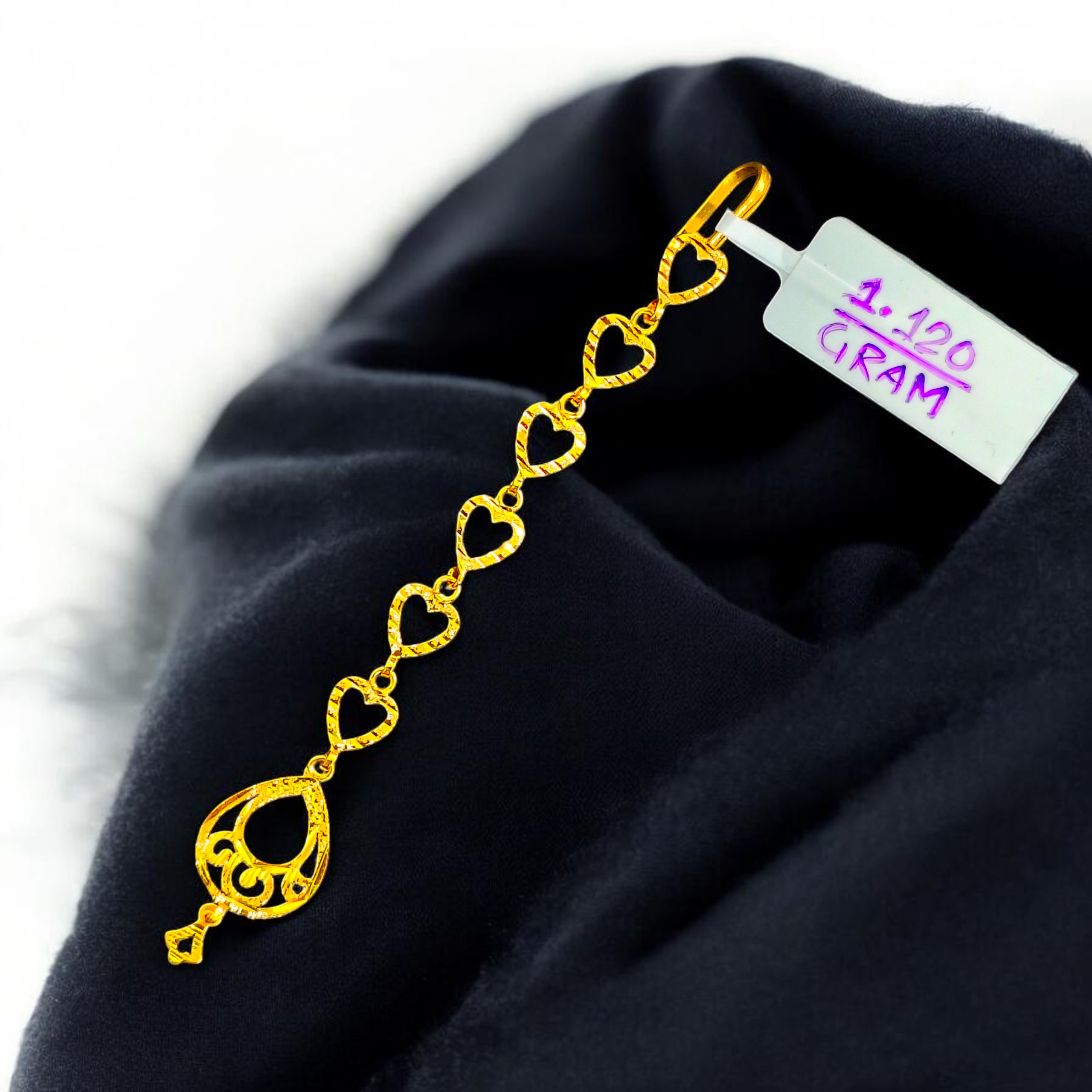 GOLD TICKLY- BIS CERTIFIED WGT: 1.120 GM APPROX HUID HALLMARK 375 9KT GOLD TICKLY (MANGTIKA) 1 PIECE FOR MARRIAGE.