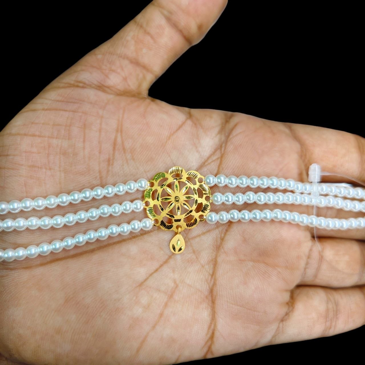 GMC22K- CERTIFIED BIS HUID HALLMARK 916 22KT GOLD MOTI CHOKER 1 PIECE (WGT: 0.460 GM) WITH ADJUSTABLE TASSEL FOR GIFT IN MARRIAGE.