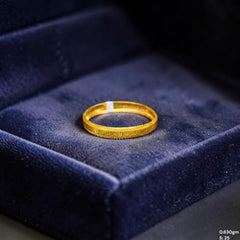 LADIES RING- (SIZE: 25) WGT: 0.630 GM APPROX BIS CERTIFIED HUID HALLMARK 9KT GOLD THUMB RING FOR UNISEX 1 PIECE.(Q43PU3)