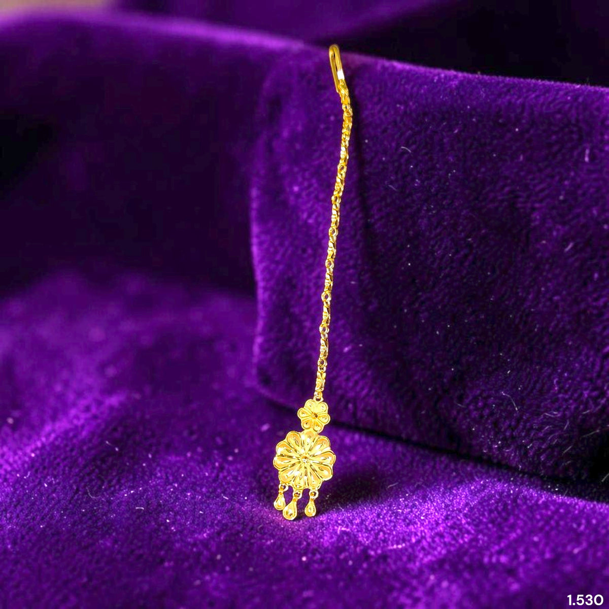 GOLD TICKLY- (WGT: 1.530 GM APPROX) CERTIFIED BIS HUID HALLMARK 375 9KT GOLD TICKLY (MANGTIKA) 1 PIECE FOR MARRIAGE.(IE8KMR)