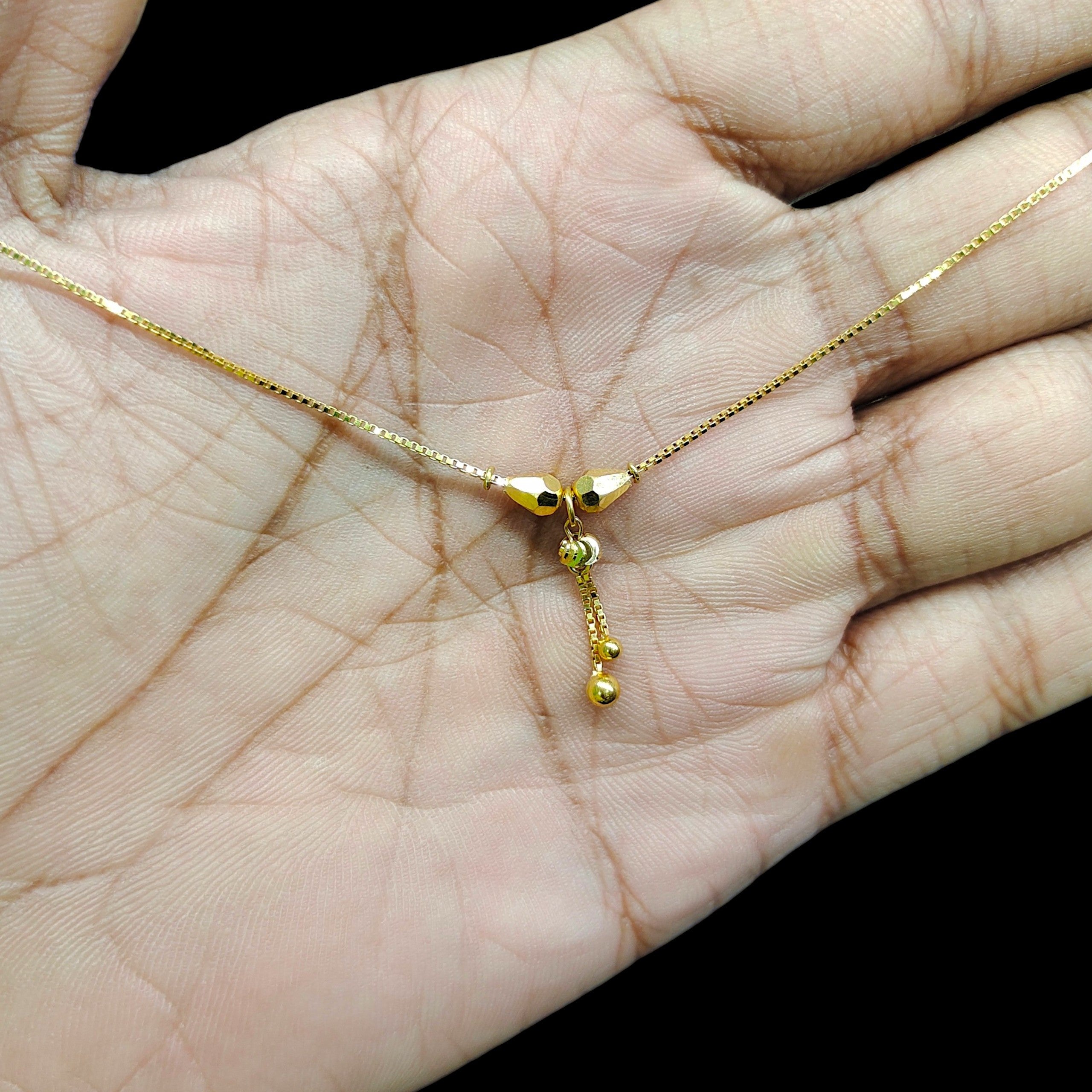 GOLD CHAIN- (WGT: 2.506 GM APPROX) BIS CERTIFIED HUID HALLMARK 9KT GOLD CHAIN (18 INCH) 1 PIECE FOR UNISEX.