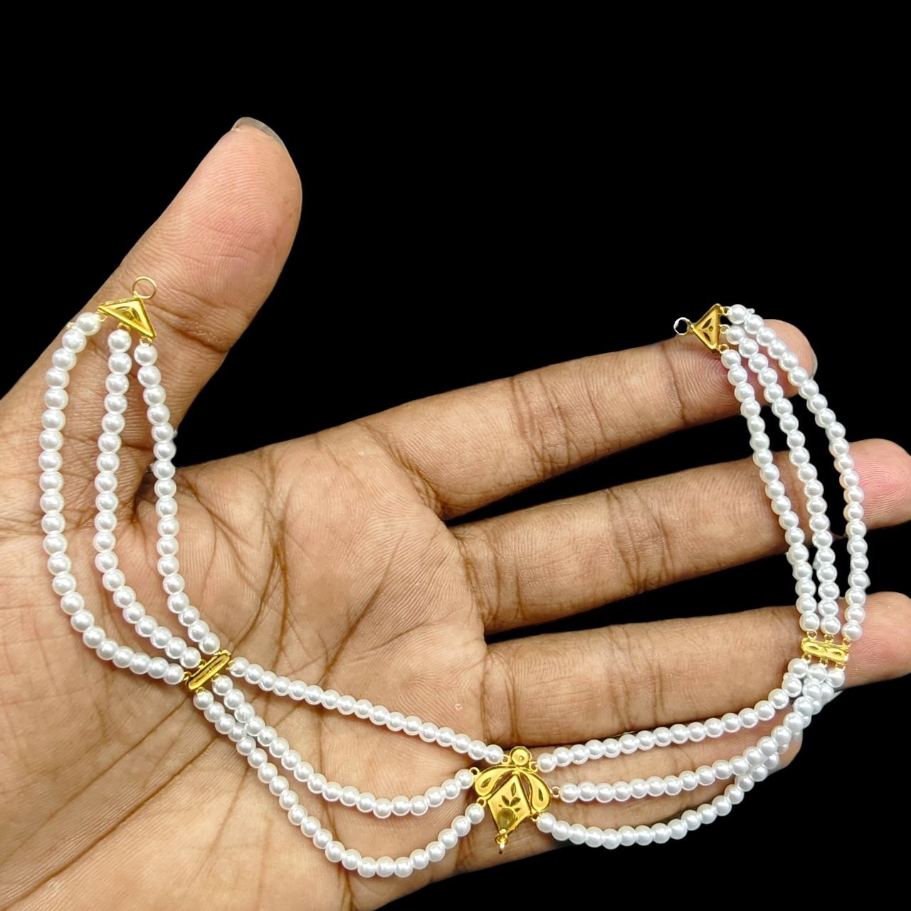 GOLD MOTI HAR- (WGT: 1.090 GM APPROX) CERTIFIED BIS HALLMARK HUID 22KT GOLD MOTI NECKLACE 1 PIECE WITH ADJUSTABLE TASSEL.