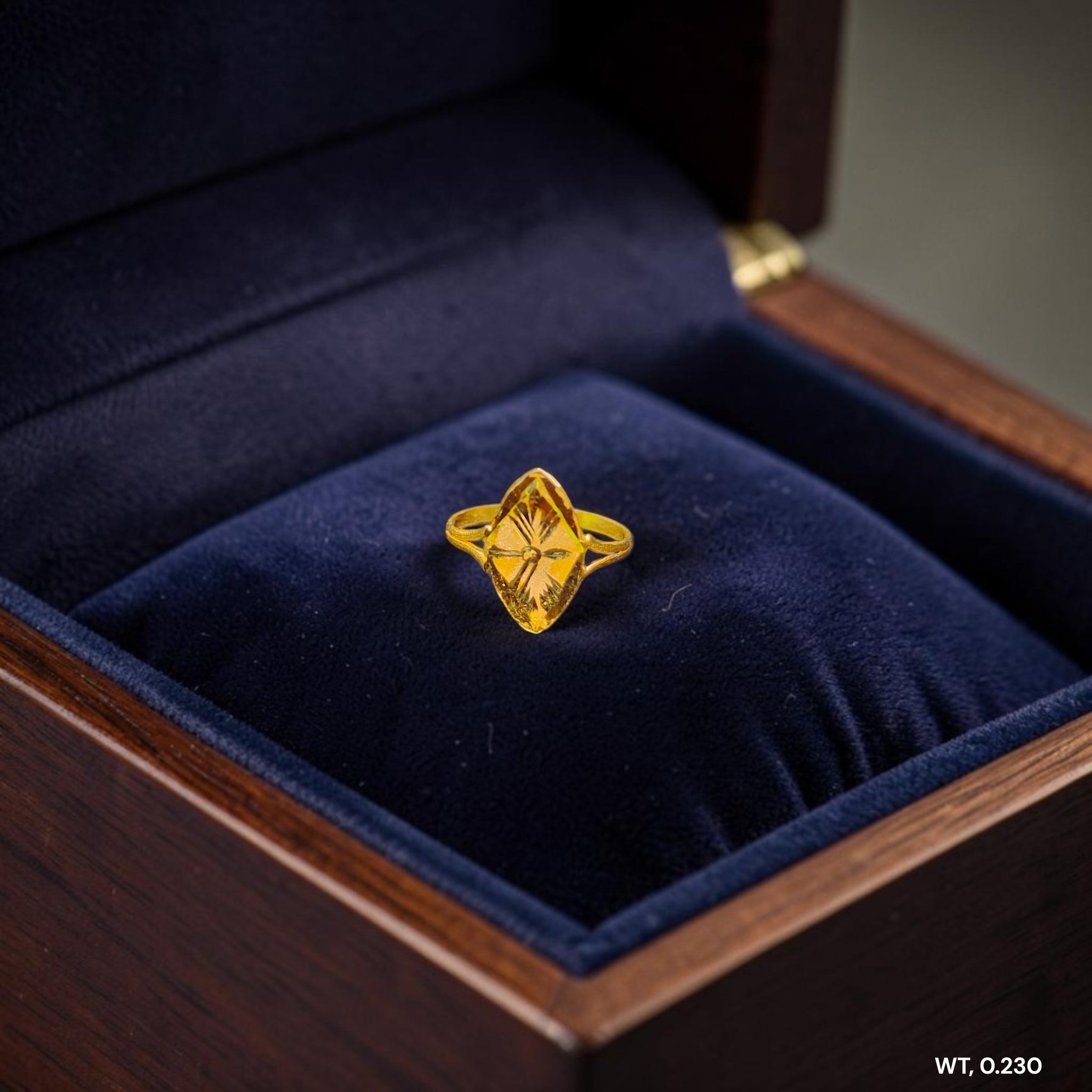 BABY JEWELLERY- TRJ WGT: 0.230 GM APPROX 375 9KT HUID HALLMARK GOLD BABY FINGER RING 1 PIECE FOR RICE CEREMONY & BIRTHDAY.