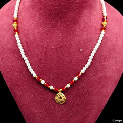 GOLD LOCKET- WGT: 0.240 GM APPROX BIS CERTIFIED HUID HALLMARK 22KT GOLD MOTI LOCKET 1 PIECE FOR WOMEN (WITH PUTI CHAIN).