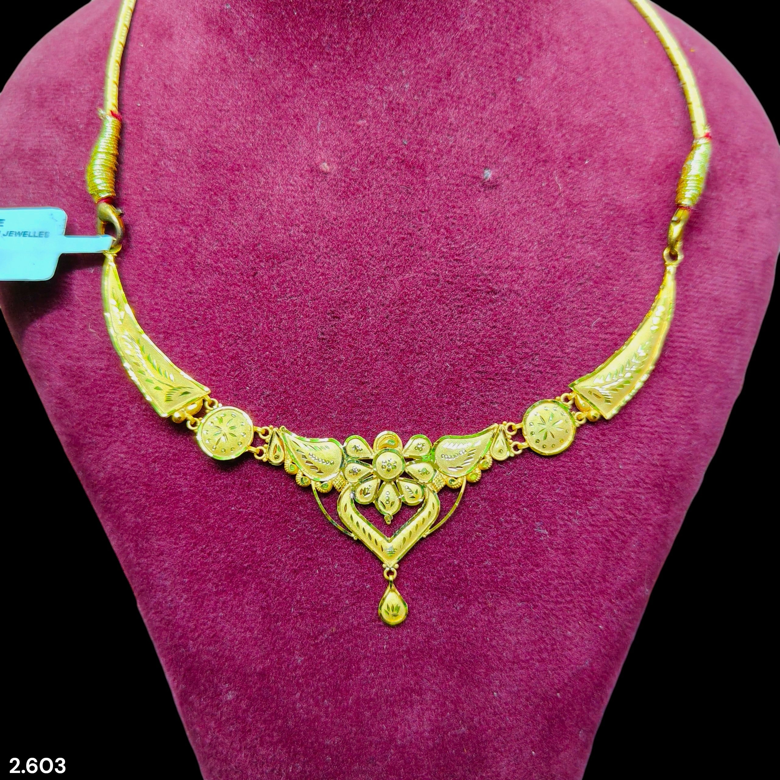 GOLD CHOKER NECKLACE-(WGT: 2.603 GM APPROX) BIS CERTIFIED HUID HALLMARK 9KT GOLD NECKLACE 1 PIECE FOR WOMEN.