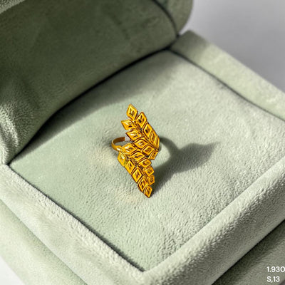 LADIES RING- (T6NJRJ)-(SIZE: 13 ) WGT: 1.930 GM APPROX BIS CERTIFIED HUID HALLMARK 916 22KT GOLD RING FOR WOMEN 1 PIECE.
