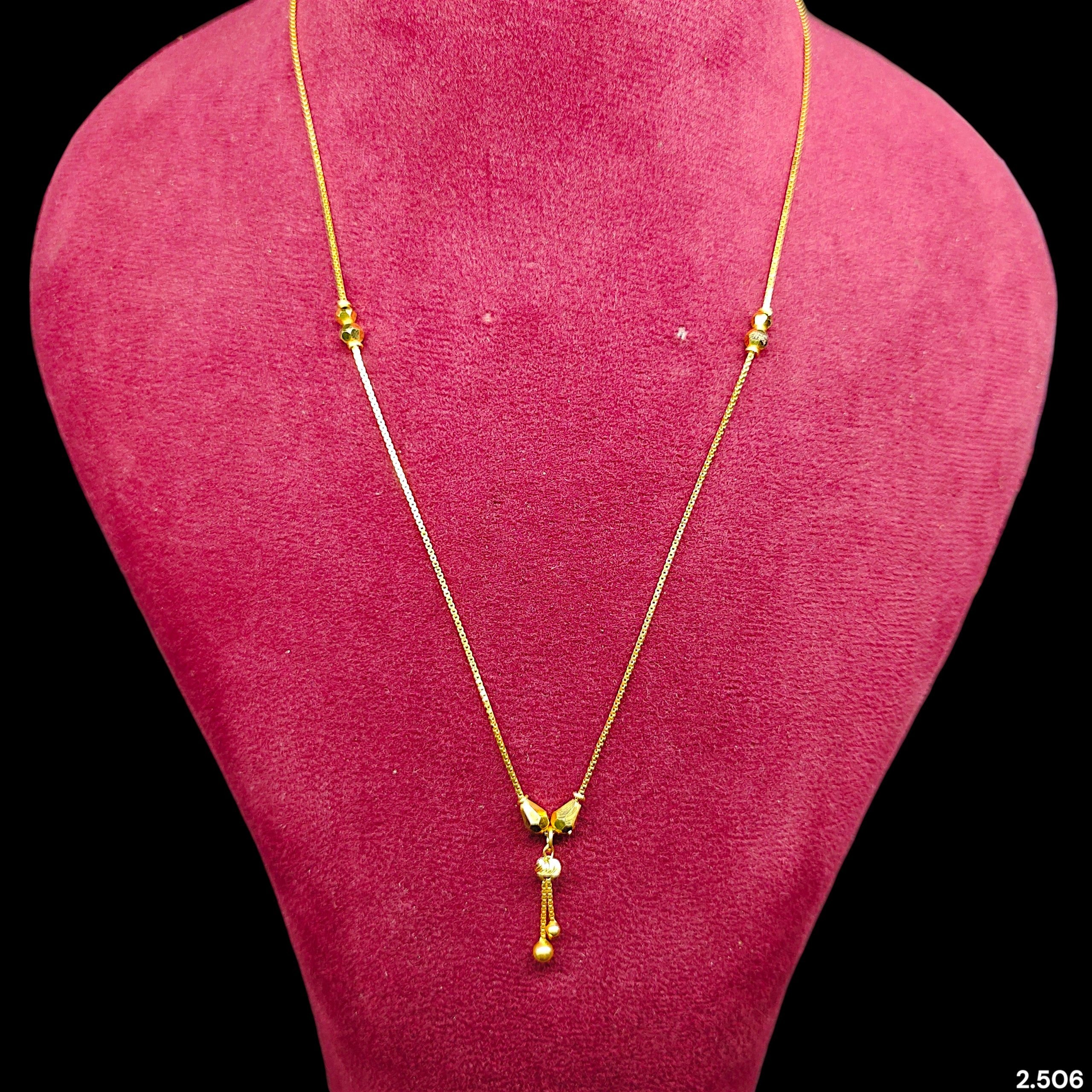 GOLD CHAIN- (WGT: 2.506 GM APPROX) BIS CERTIFIED HUID HALLMARK 9KT GOLD CHAIN (18 INCH) 1 PIECE FOR UNISEX.