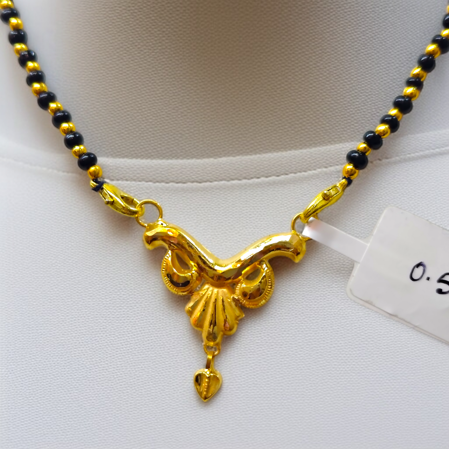 TRJ THOKAI D-105 (WGT: 0.570 GM APPROX) KDM GOLD PENDANT 1 PIECE WITH MANGALSUTRA TASSEL (50 TONCH) BEST FOR GIFT IN MARRIAGE.