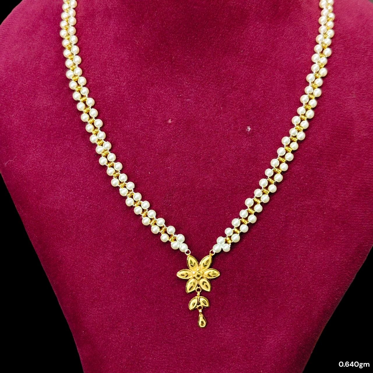GMP9K- WGT: 0.640 GM APPROX CERTIFIED BIS HUID HALLMARK 375 9KT GOLD MOTI PENDANT 1 PIECE FOR WOMEN.
