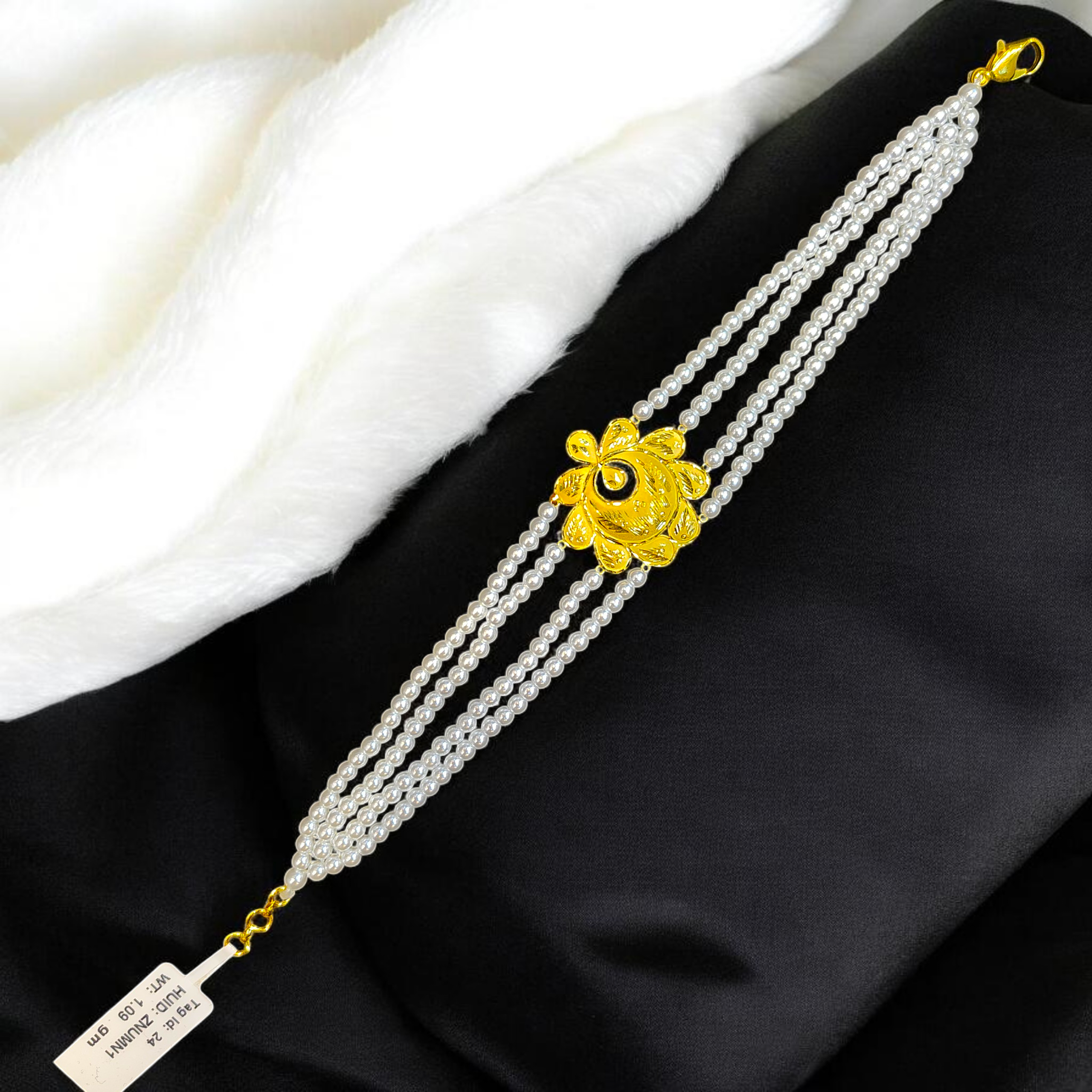 GOLD MANTASHA- RAJLAXMI WGT: 1.090 GM APPROX HUID HALLMARK 916 22KT GOLD MOTI MANTASHA WITH PEARL CHAIN FOR WOMEN.