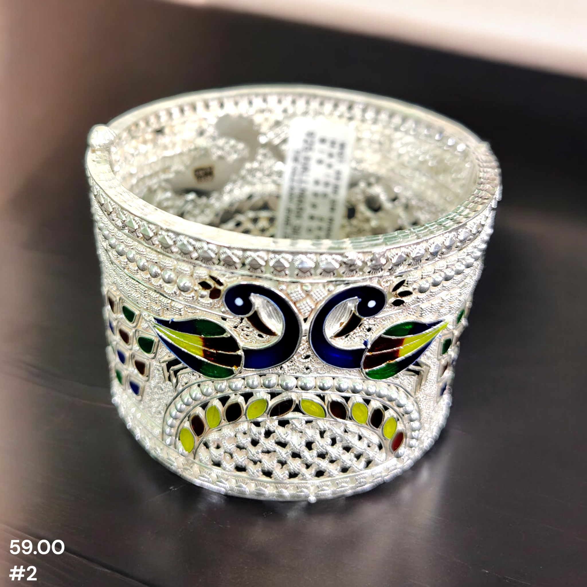 LUXURY SILVER CHUR- CERTIFIED HALLMARK 925 SILVER CHUR 1 PIECE APPROX WGT: 59.00 GM FOR BEAUTIFUL WOMEN.