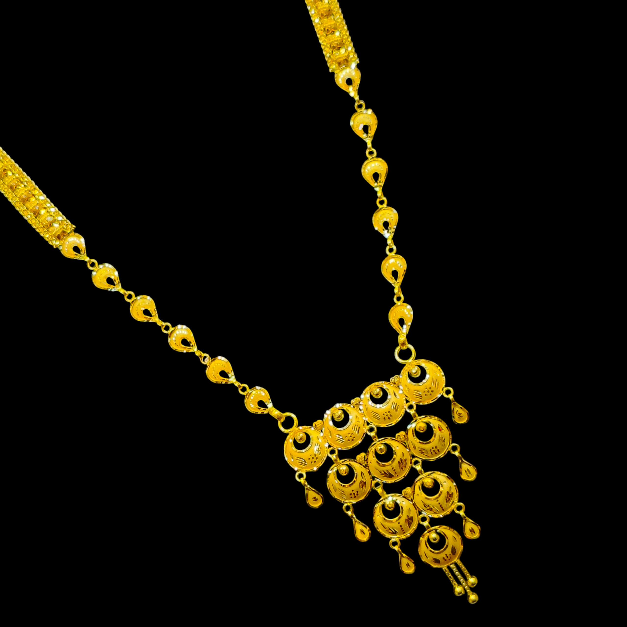 GOLD CHOKER NECKLACE- BIS CERTIFIED HUID HALLMARK 916 22KT GOLD SITAHAR NECKLACE CHOKER (APPROX WGT: 11.040 GM) 1 PIECE FOR WOMEN.