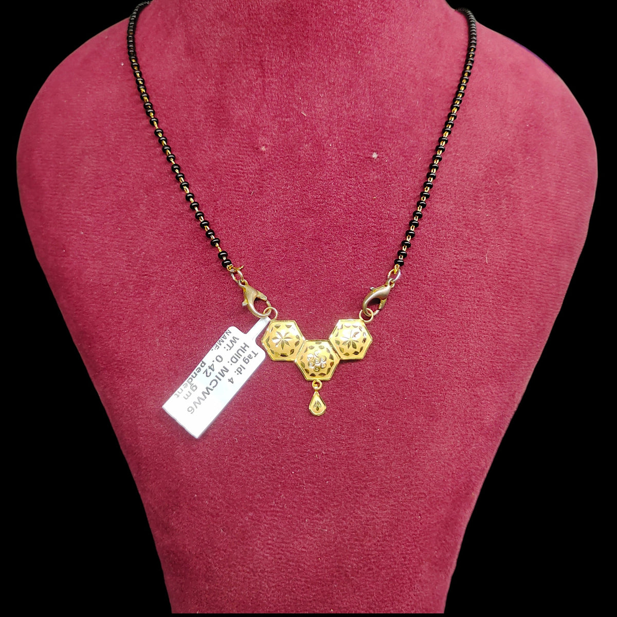 GPM9K- (WGT: 0.420 GM APPROX) BIS CERTIFIED HUID HALLMARK 375 9KT GOLD PENDANT FOR WOMEN 1 PIECE WITH FREE MANGALSUTRA & TASSEL. (MICWW6)