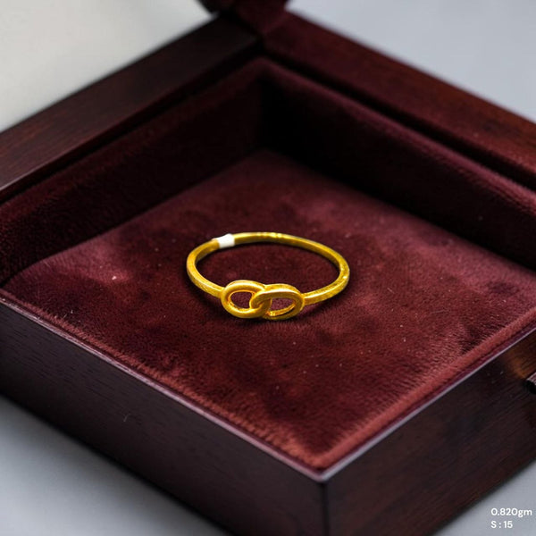 LADIES RING- (SIZE: 15) WGT: 0.820 GM APPROX 14KT HALLMARK GOLD RING FOR WOMEN 1 PIECE.