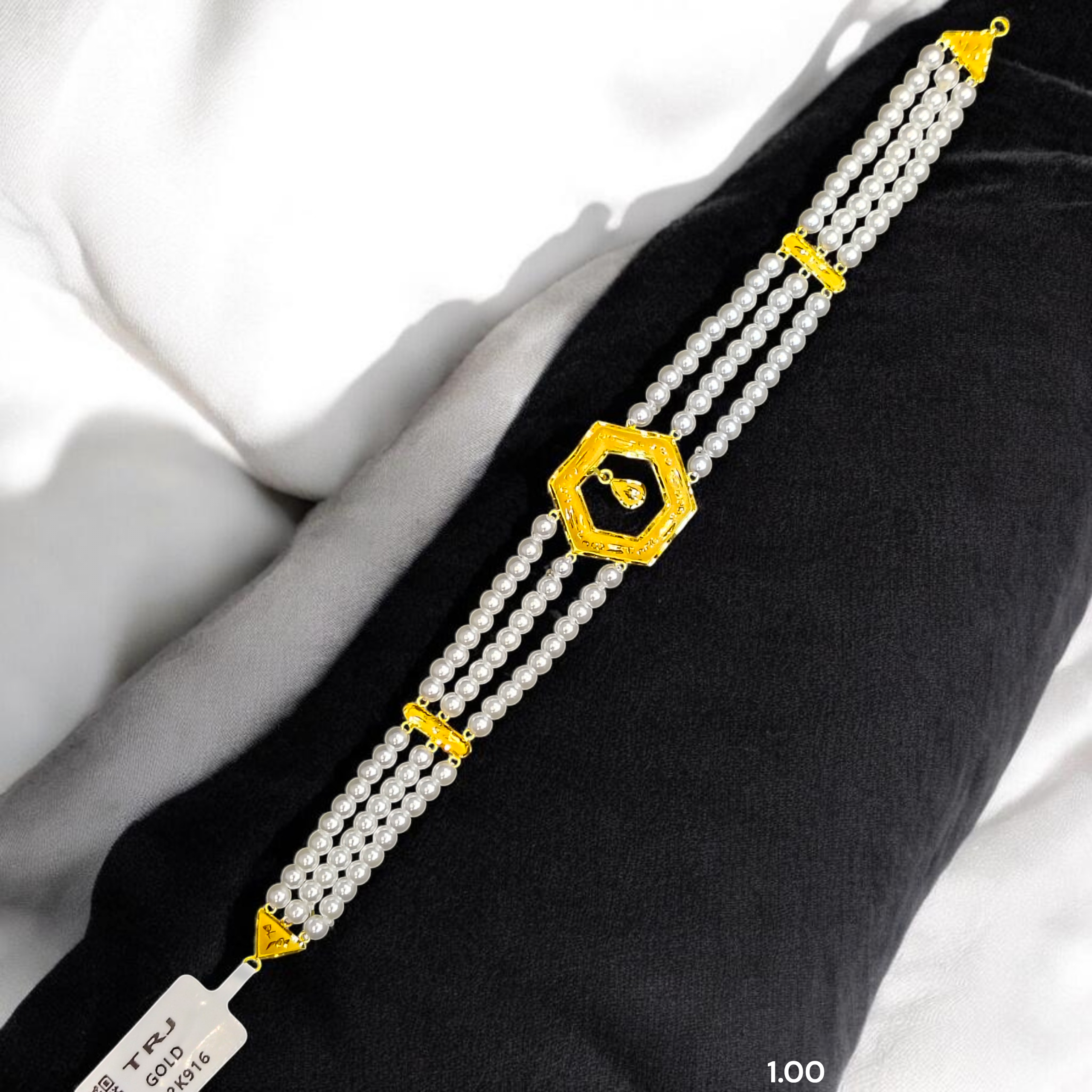 PEARL CHOKER- CERTIFIED BIS HUID HALLMARK 916 22KT GOLD MOTI CHOKER 1 PIECE (WGT:1.00 GM) WITH ADJUSTABLE TASSEL FOR GIFT IN MARRIAGE.