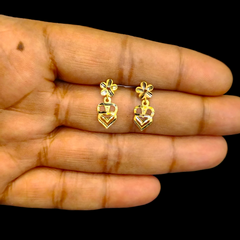 GOLD EARRINGS- WGT: 0.490 GM APPROX BIS CERTIFIED HUID HALLMARK 9KT GOLD EARRINGS 1 PAIR FOR WOMEN.